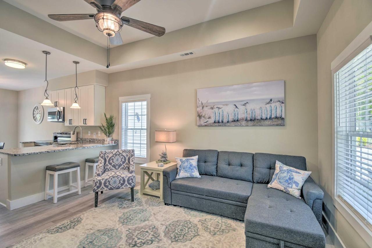 Ocean Isle Beach Home With Shared Lanai And Grill 외부 사진