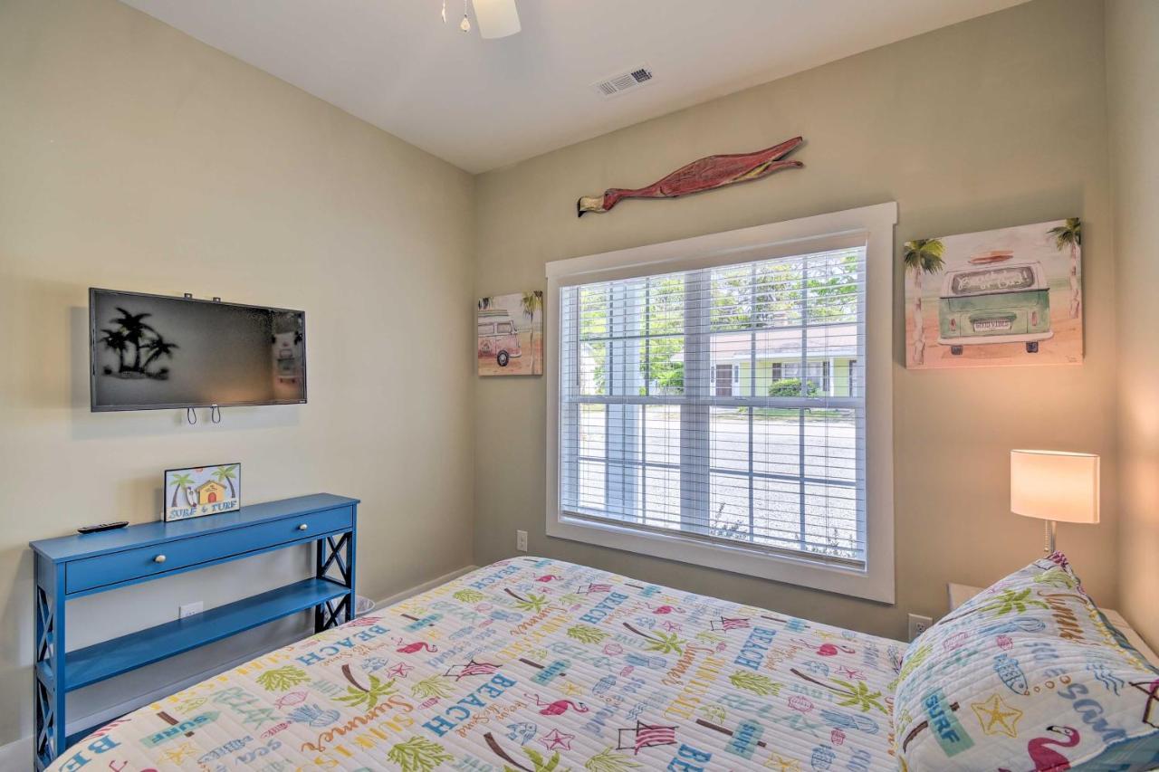 Ocean Isle Beach Home With Shared Lanai And Grill 외부 사진